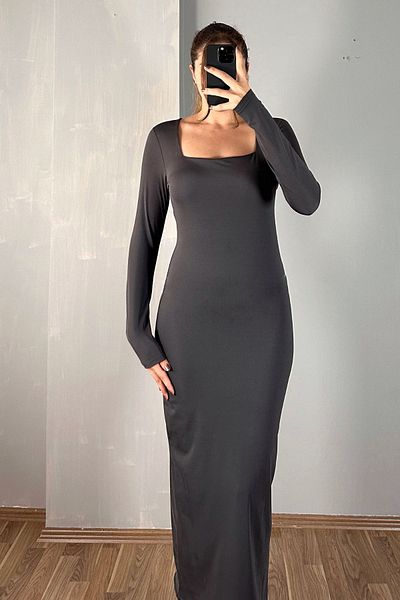 Sorridi Diver Fabric Maxi Dress - Square Collar