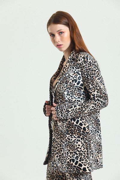 Sense Jachetă de seară din catifea leopard, căptușită, cu nasturi |   Ckt34573 Model leopard
