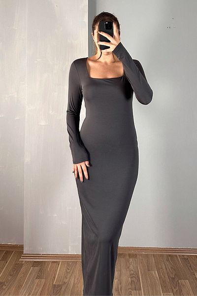 Sorridi Diver Fabric Maxi Dress - Square Collar