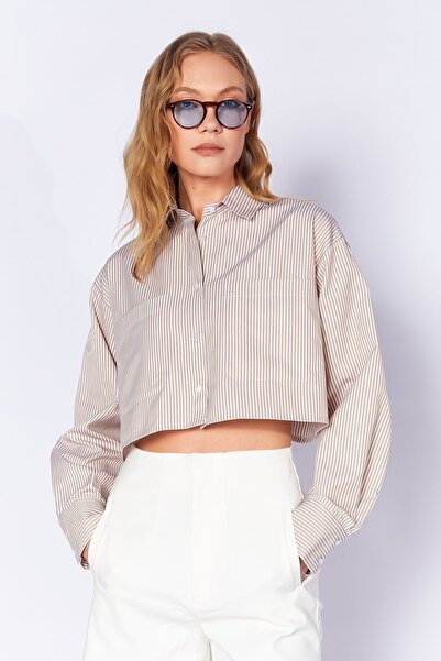 EDITION WOMAN Cămașă cu dungi cu buzunar dublu și detaliu de legare cu piatră...