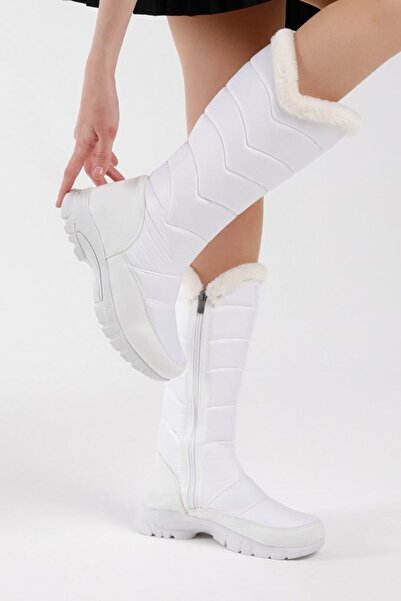 Deniz Terlik Γυναικείες μακριές μπότες χιονιού αδιάβροχες και άνετες σε λευκό χρώμα της μάρκας Tonny Black