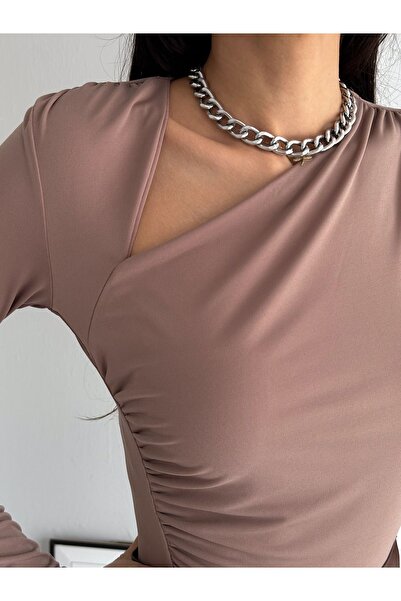 QUTTA Bluză de damă maro V, decoltată, cu două straturi, din țesătură nisipoasă