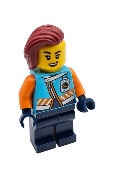 LEGO City Town Accessory - Minifigure: Arctic Explorer - Burgundy Punk Explorer Woman