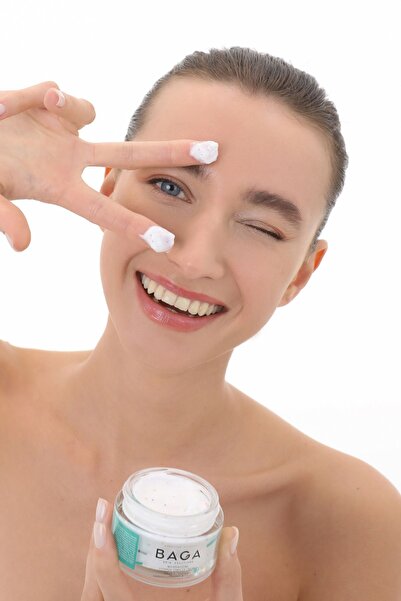 Baga Botoks Etkili Nemlendirici Vitamin Complex Krem