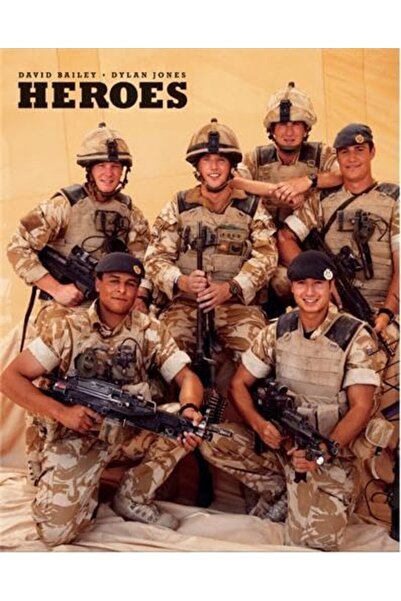 Hachette الابطال