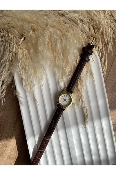 QUARTZ Rubsey Minimal Vintage Women Wrist Watch Retro Plain-Leather Cord 1Pcs