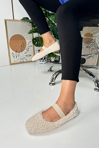 Nstil Жіночі туфлі бежевого кольору - низький каблук, еластична підошва, рифл...