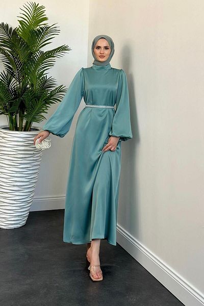 MERVEN AKYÜZ Βραδινό Σατέν Φόρεμα Nika Belt Pearl Water Green