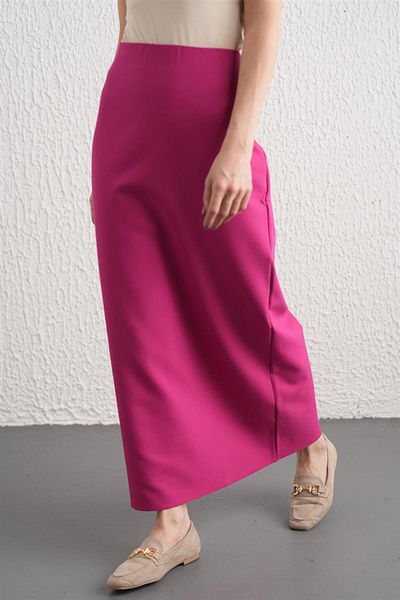 Nassah Dark Fuchsia Zippered Pencil Skirt