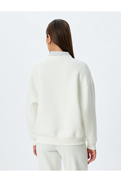 Koton Übergroßes Sweatshirt mit Rundhalsausschnitt und langen Ärmeln aus Scuba-Stoff