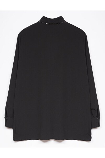 Kayra Embroidered Tunic with Flywheel Detail on the Collar Black