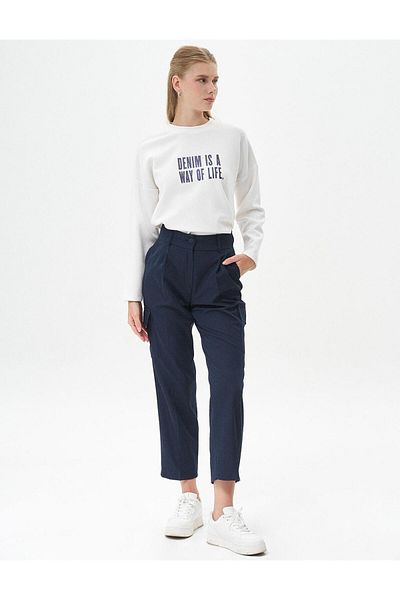 KYR Dark NavY Blue Trousers with High Waist and Pocket Detail
