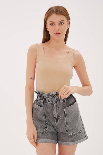 Fashion Friends Beige Square Collar Athlete