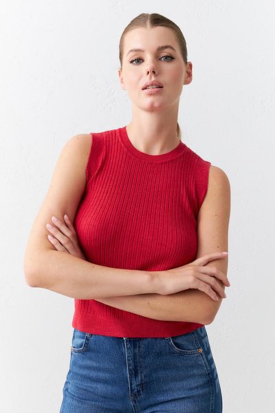 Setre Bluză din tricot fără mâneci cu dungi roșii