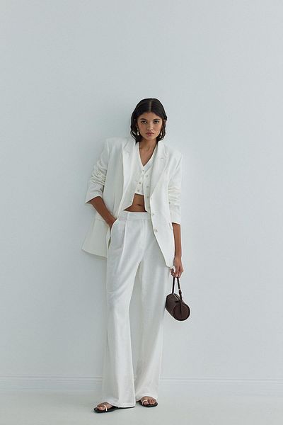 Suud Collection Gabriel – Weiße, einfach plissierte Leinenhose