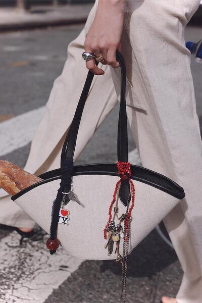 Suud Collection Зручна частина з натуральних мідій