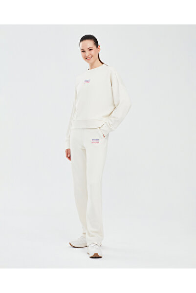 SKECHERS Essential W Crew Neck Sweatshirt Γυναικείο λευκό φούτερ S232241-102