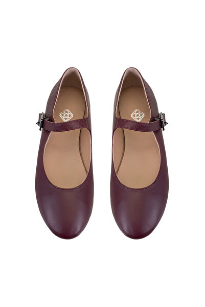Desa Women's Burgundy Mary Jane Leather Ballerinas