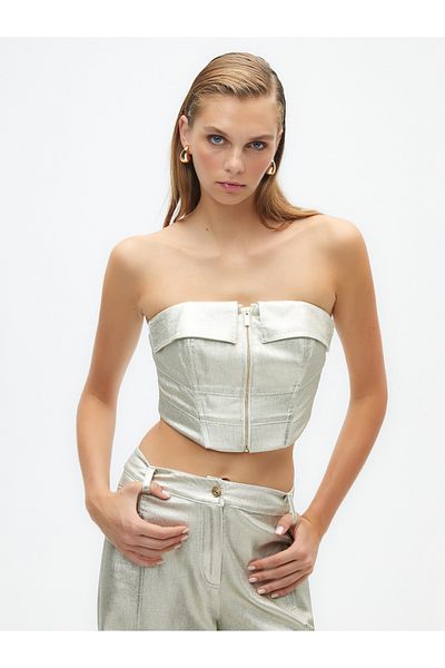 Nocturne Metallic Look Detailed Crop Top