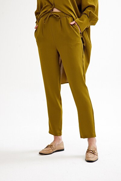 QANU Önü Pileli Krep Pantolon Yağ Yeşili