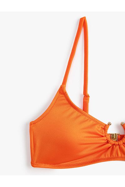 Koton Top de bikini cu detalii de fereastră Accesorii din metal adunate Bretele subțiri