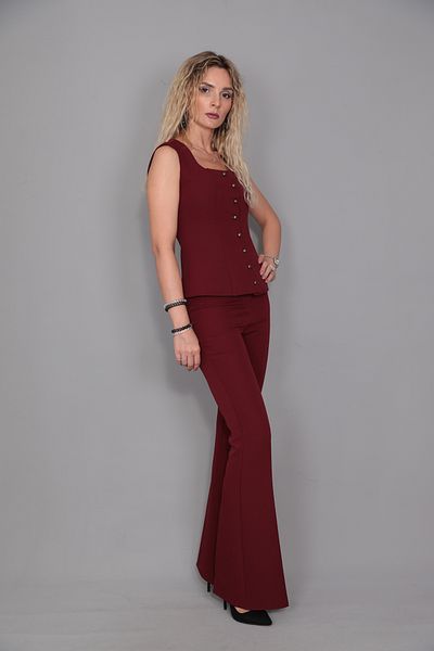ÖNDER ÖZSOY Burgundy Vest and Flare Leg Trousers Set - Neck Buttoned
