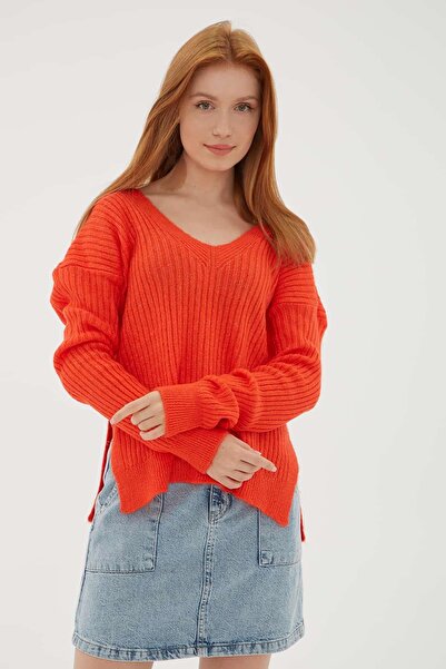 Fashion Friends V-Neck Sweater Orange