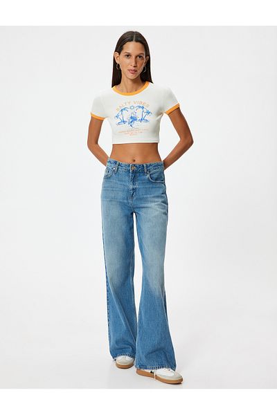 Koton Summer Slim Fit Crop T-Shirt - Crew Neck, Short Sleeve, Printed