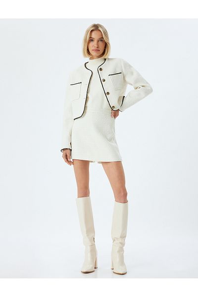 Koton Color ConTrasTeD TweeD Crop JackeT - RounD Neck anD PockeT BuTTon DeTail