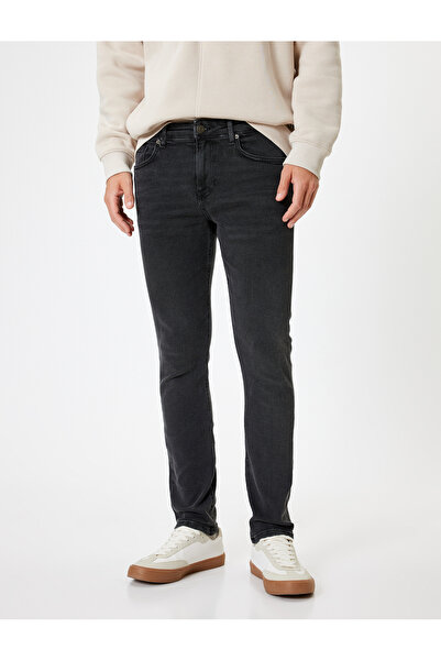 Koton Slim-Fit-Jeans mit Standard-Taillenknöpfen – Brad Jean