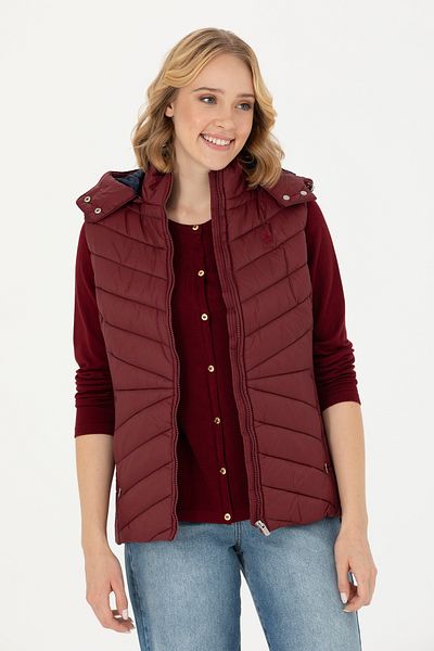 U.S. Polo Assn. Women's Burgundy Vest 50269101 -Vr014