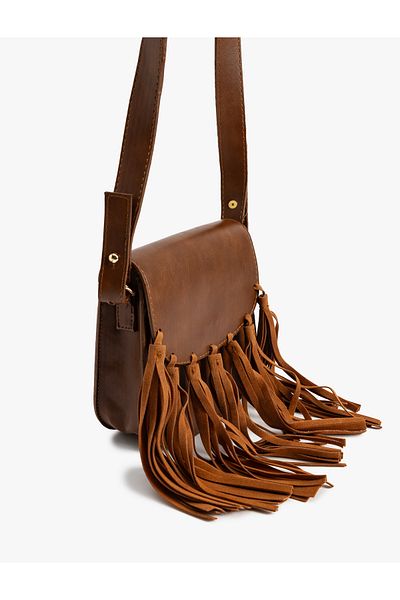 Koton Τσάντα χιαστί από συνθετικό δέρμα Suede Look - Φουντωτό κάλυμμα