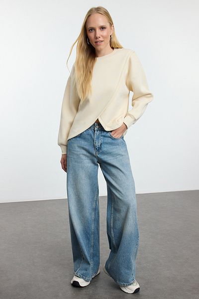 Trendyol Collection Fleece Thick Inside Knitted Sweatshirt - Stone Double Breasted Detail, Regular Fit TWOAW25SW00170