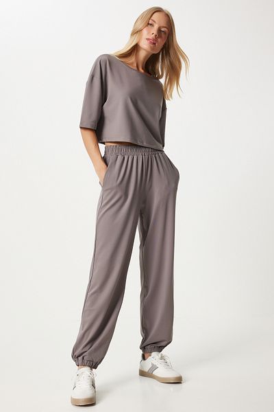 Happiness İstanbul Graues Crop-T-Shirt und Jogger-Trainingsanzug-Set – FN03316