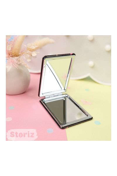 TOYFEST مرآة جيب صغيرة على شكل كورومي مقاس 8.6 سم × 6.2 سم - فراولة سوداء موديل 3