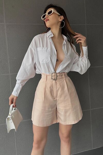 bacc Kadın Krem Kuş Gözü Kemerli Geniş Paçalı Boyfriend Kalıp Gabardin Şort Bcdf-233500