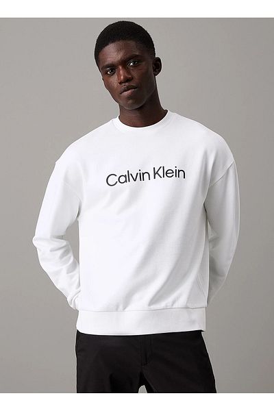 Calvin Klein Sweatshirt - Relaxed Fit and Stylish Design