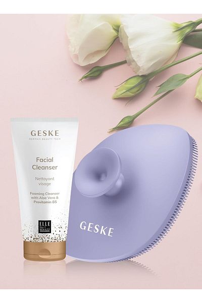 Geske Foaming Cleanser with Aloe Vera & B5 + 5-in-1 Sonic Brush Skincare Set for Radiant Skin- Purple