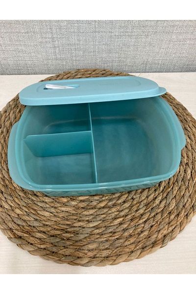 Tupperware 1 Lt Micro Wave Lunch Box.