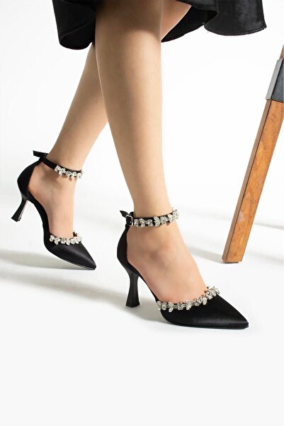 runa shoes Pantofi cu toc din satin cu pietre