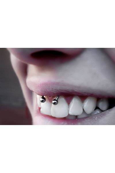 Karınca Piercing Half Ring 8 mm Ear Tragus Smiley Snake Bites Lip Monroe Side Labret Septum Piercing