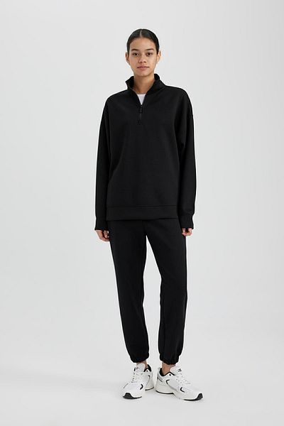 DeFacto Passform Oversize-Fit-Sport-Sweatshirt mit hohem Kragen B7756ax24sp