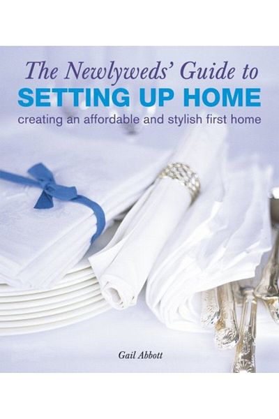 Macmillan Distribution The Newlyweds Guide To Setting Up Home