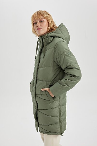DeFacto Silk Fabric Parka - Κανονική Εφαρμογή, Κουκούλα, Εφαρμογή Αδιάβροχο A1560ax23wn