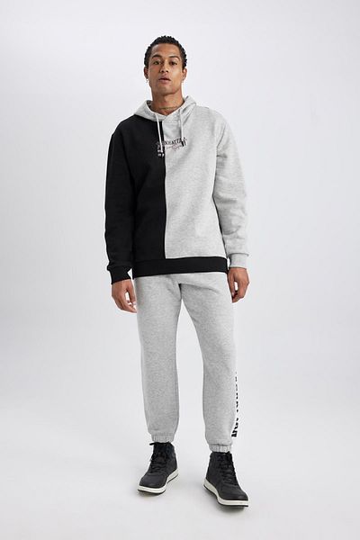 DeFacto Standard-Fit-Jogginghose mit zwei Taschen – B4488ax24sp