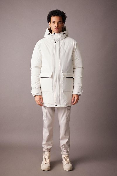 DeFacto Wasserabweisender Slim Fit Fleece-Mantel mit Kapuze und Reißverschlusstasche – Parka A1309ax23wn