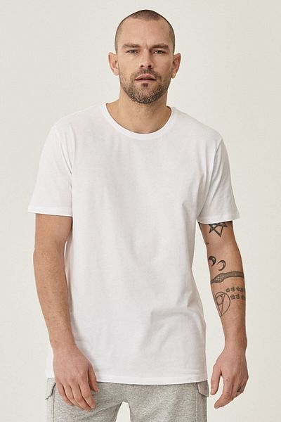 AC&Co / Altınyıldız Classics Men's White Slim Fit Narrow Cut Crew Neck 100% Cotton Plain T-Shirt Pack of 2