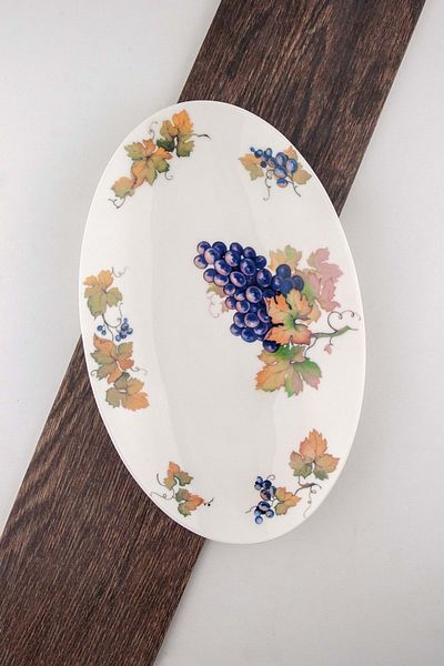 Bursa Porselen Dekor Grapes Large Porcelain Boat Plate - Elegant Design
