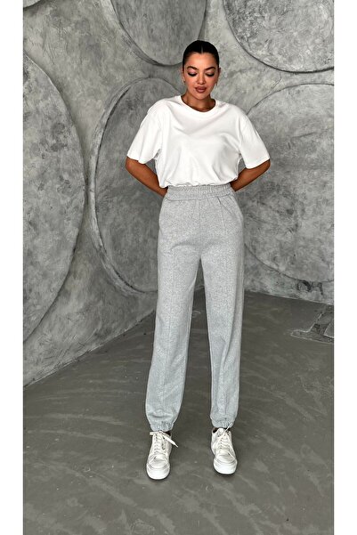 My Blog Šedé tepláky s travnatou přední částí