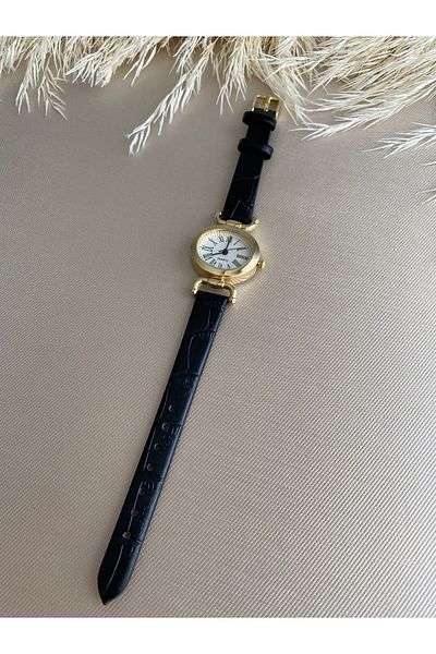 QUARTZ Vintage Butterfly Model Retro Minimal Leather Women's Wristwatch